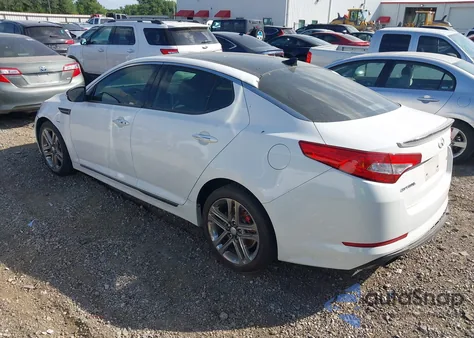2013 Kia Optima Sx z USA, uszkodzony, nr VIN 5XXGR4A62DG127979